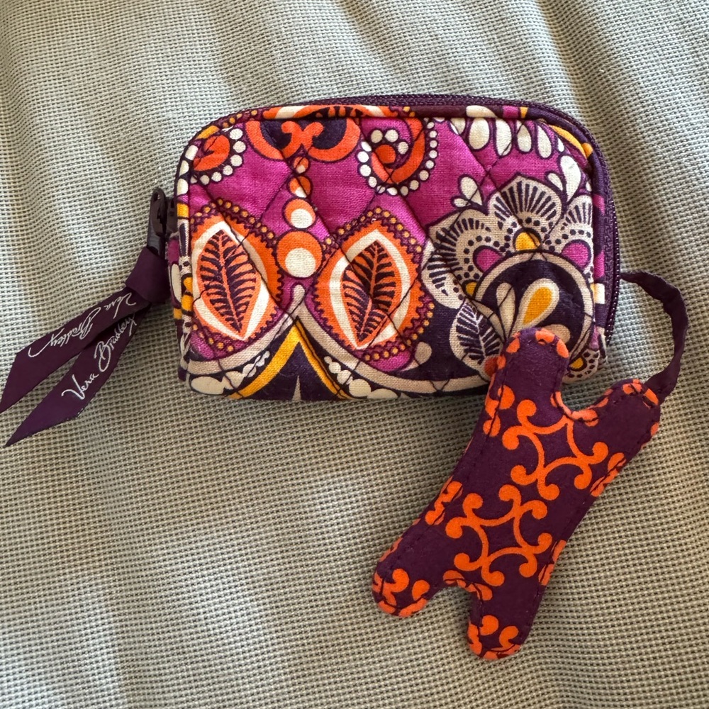 Vera Bradley Headphone Holder